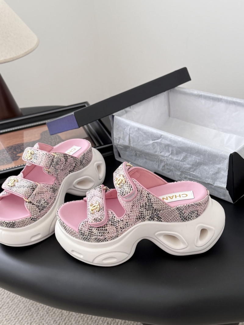 Ch**el sandals